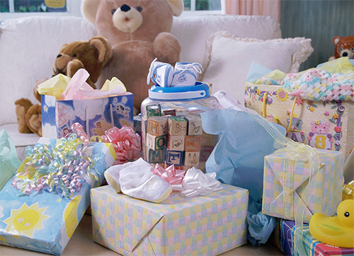 Топ-5 подарков на рождение ребенка