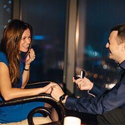 Предложение руки и сердца Предложение руки и сердца