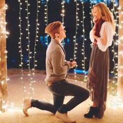 Предложение руки и сердца на работе Предложение руки и сердца на работе