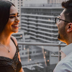 Предложение руки и сердца в Дубай-марина Предложение руки и сердца в Дубай-марина