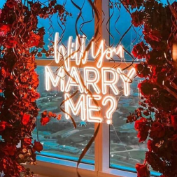 Предложение руки и сердца в Дубае Предложение руки и сердца в Дубае