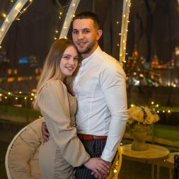 Свидание на крыше в иглу Свидание на крыше в иглу